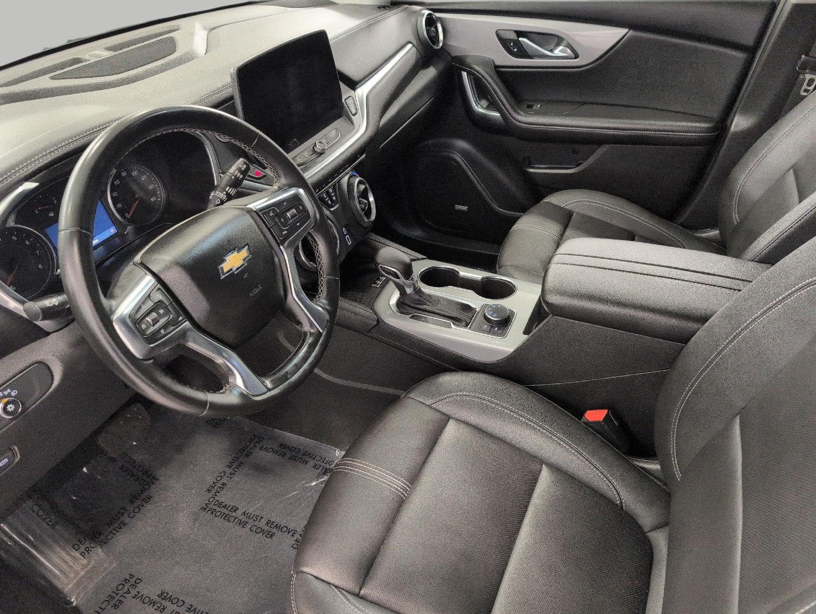 Used 2024 Chevrolet Blazer LT w/ Sound & Technology Package AWD/4WD image 10