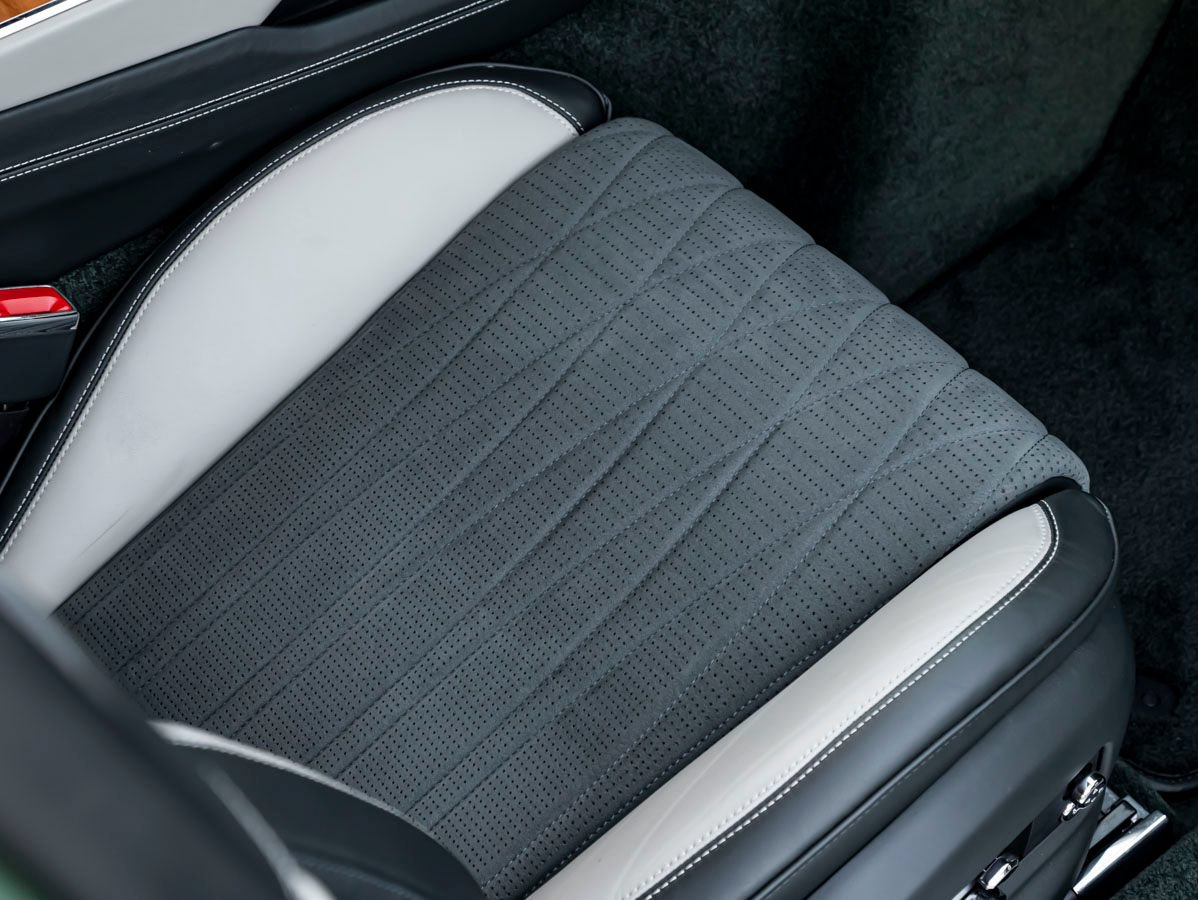 Certified 2023 Bentley Flying Spur S V8 AWD/4WD image 36