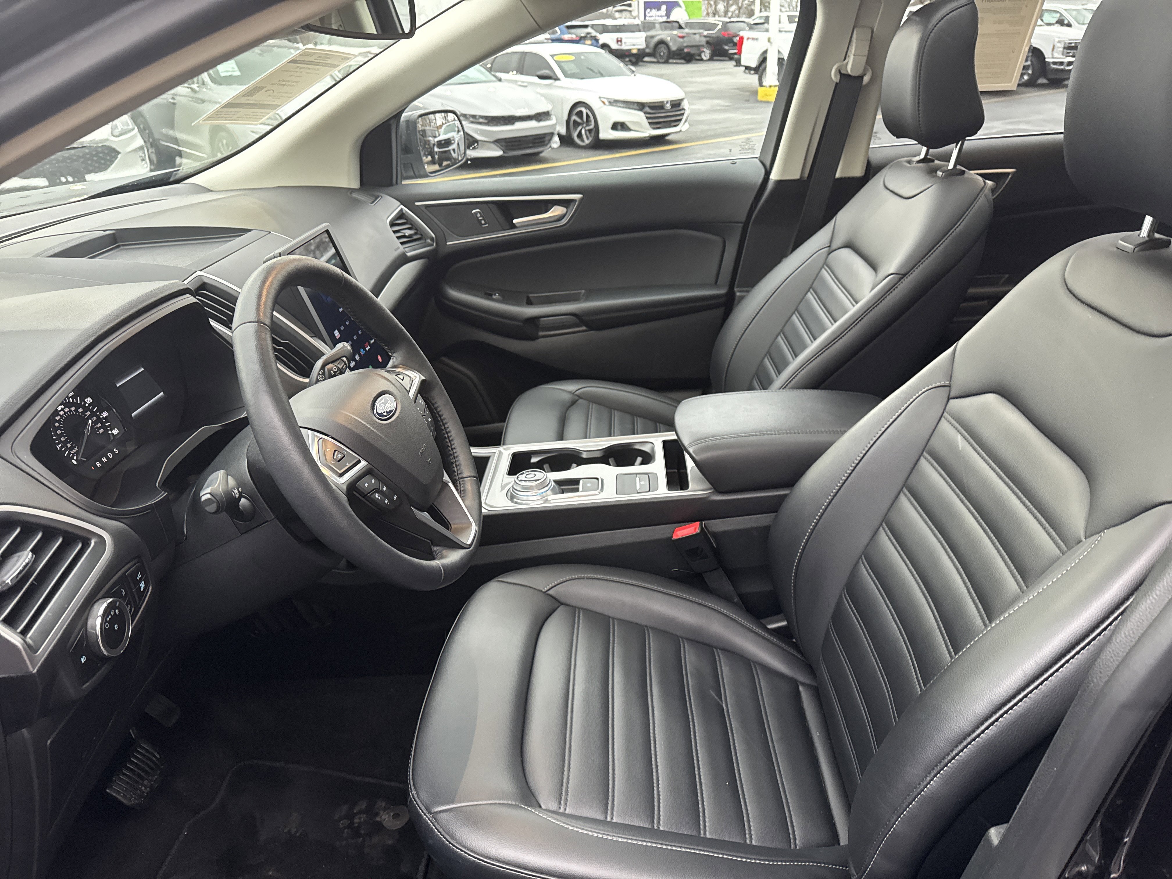 Used 2024 Ford Edge SEL w/ Convenience Package image 21