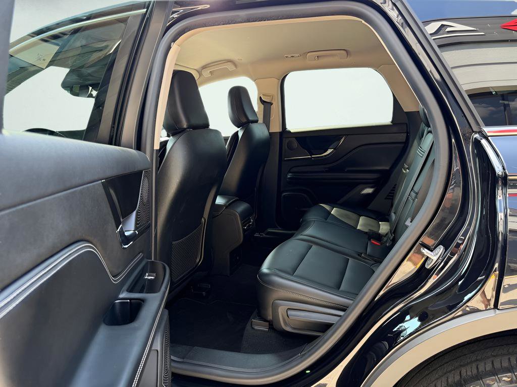 Used 2024 Lincoln Corsair FWD image 20