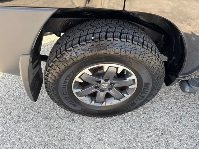 Used 2014 Nissan Xterra PRO-4X AWD/4WD image 18