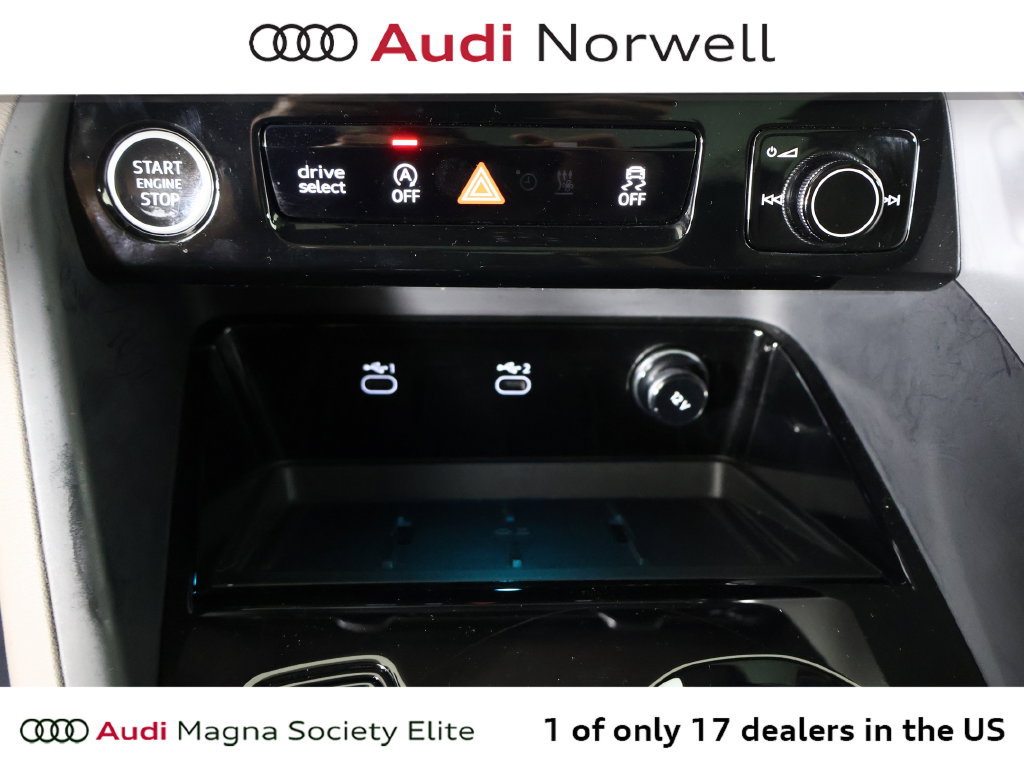 Certified 2025 Audi Q5 Premium w/ Convenience Package AWD/4WD image 6