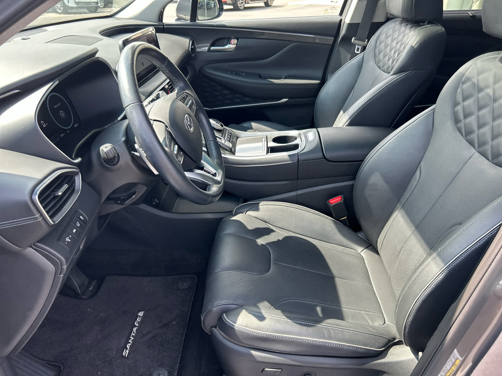 Used 2023 Hyundai Santa Fe Limited image 20