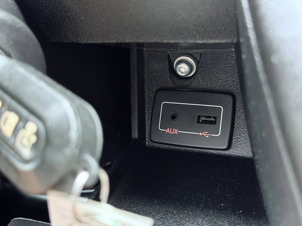 Used 2021 RAM ProMaster 2500 w/ Interior LED Lighting Group FWD image 32