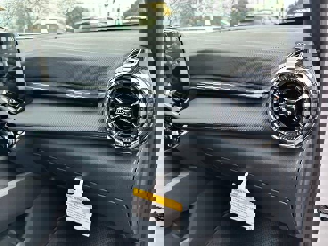 New 2026 Chevrolet Equinox LT image 28