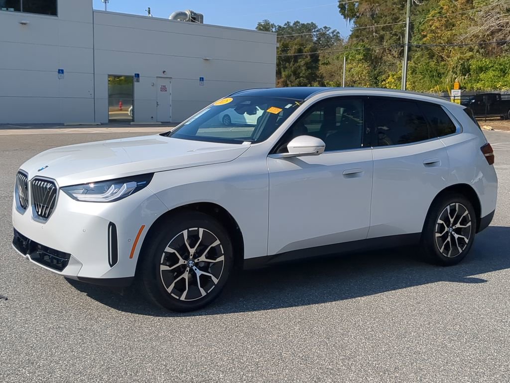 Used 2025 BMW X3 xDrive30i w/ Premium Package image 10