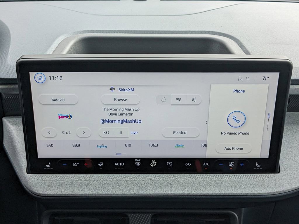 New 2025 Ford Maverick XLT w/ XLT Luxury Package image 21