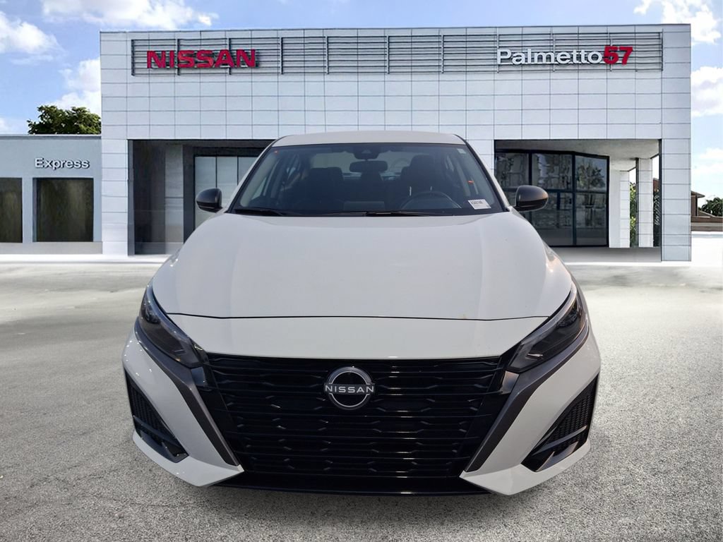 New 2026 Nissan Altima 2.5 SV FWD image 2