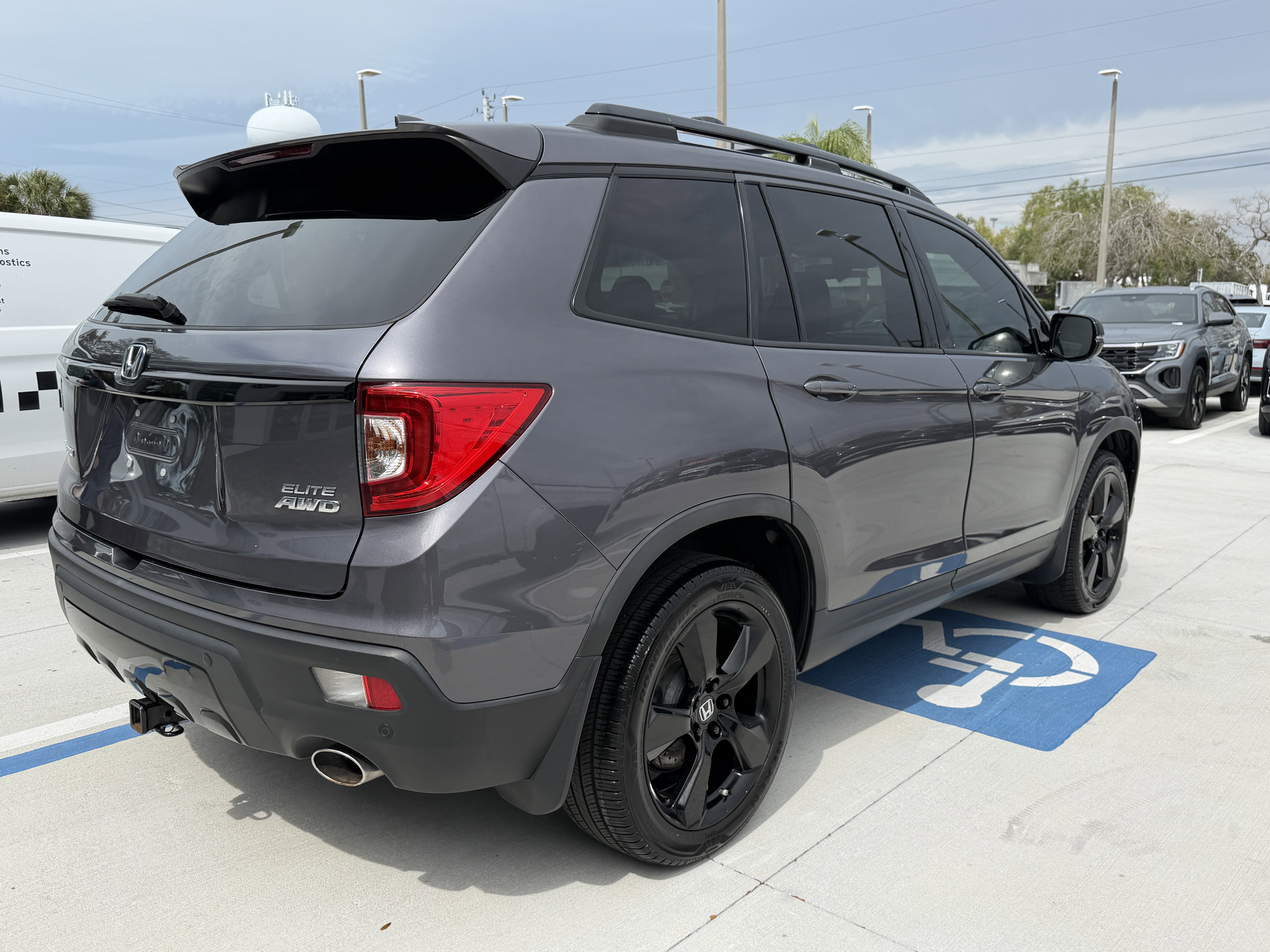 Used 2020 Honda Passport Elite image 3