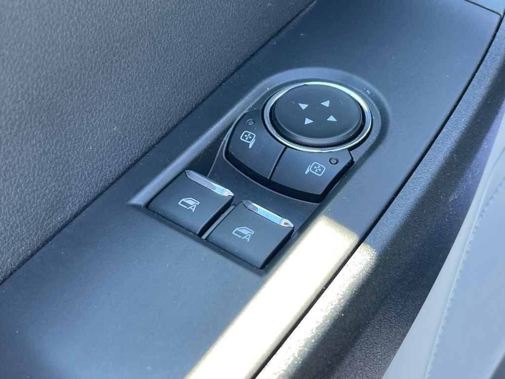 New 2025 Ford F550 4x4 Regular Cab Super Duty image 16