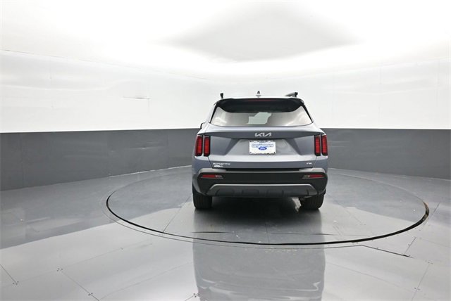Used 2023 Kia Sorento X-Line EX image 6
