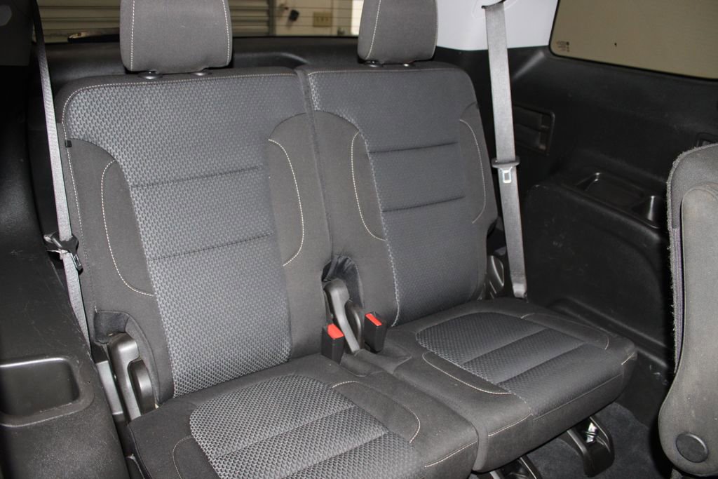 Used 2022 GMC Acadia SLE w/ Driver Convenience Package image 30