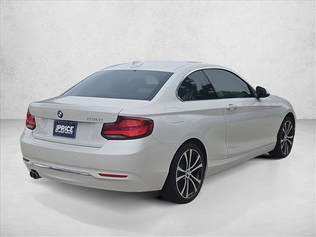 Used 2020 BMW 230i Coupe w/ Premium Package RWD image 5