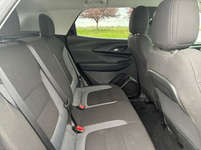 Used 2023 Chevrolet TrailBlazer LT FWD image 15