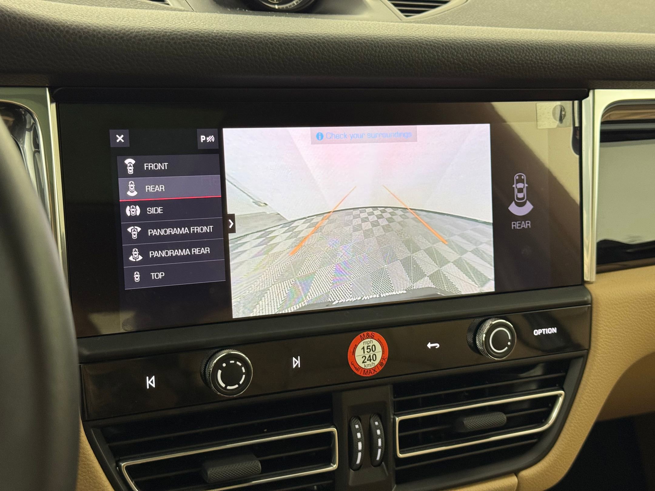 Certified 2025 Porsche Macan S AWD/4WD image 25