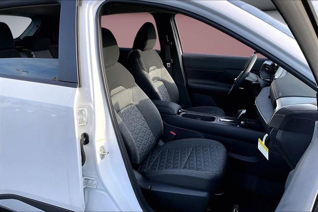 New 2026 Nissan Kicks SV FWD image 9
