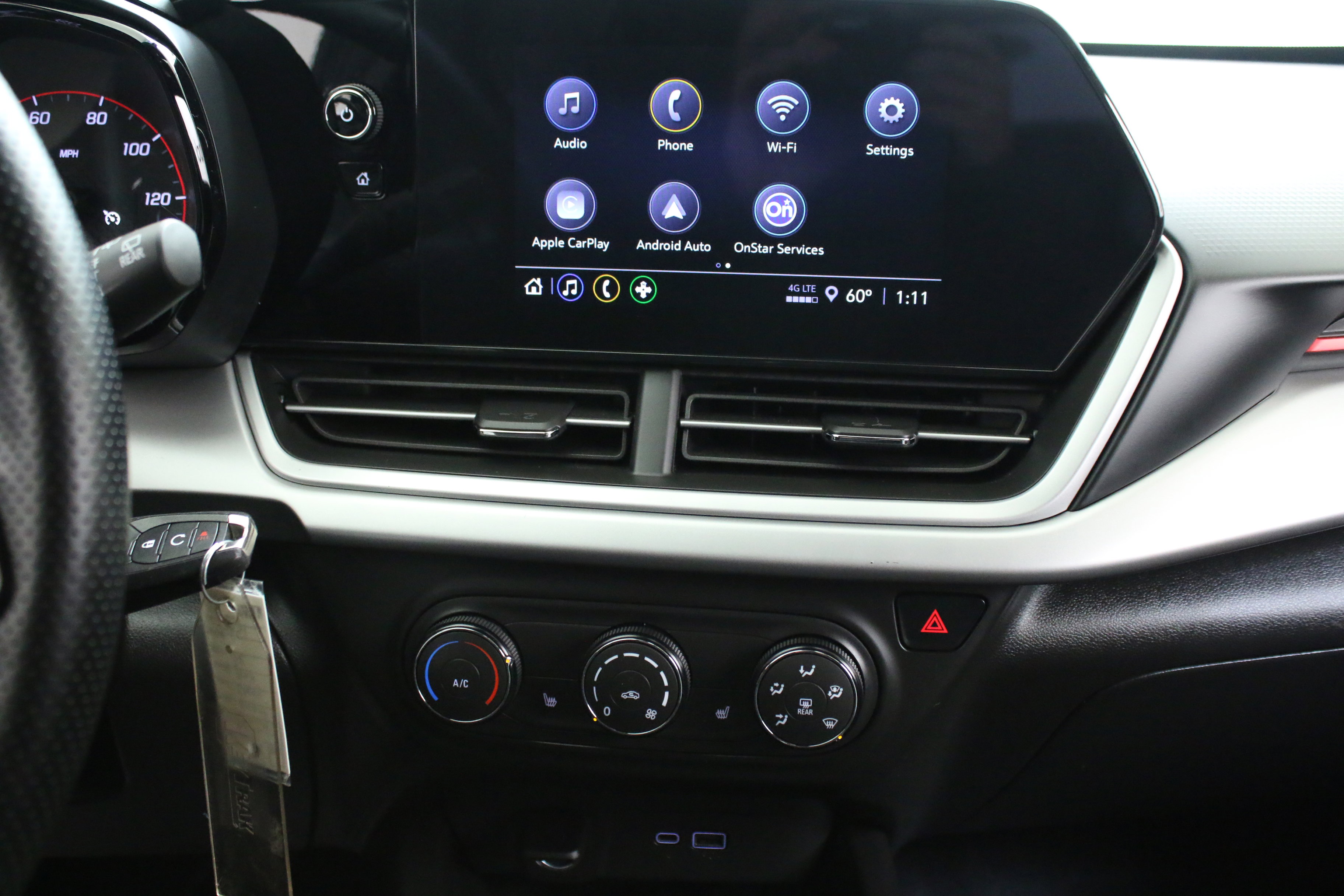 Used 2024 Chevrolet Trax RS w/ Driver Confidence Package image 19