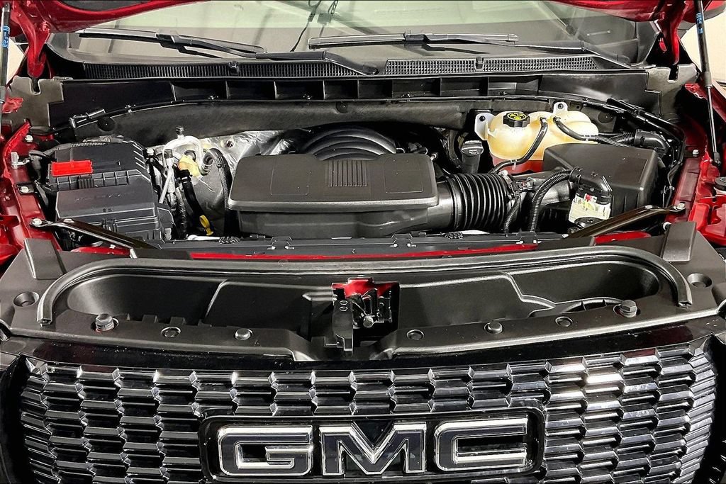 Used 2023 GMC Yukon Denali Ultimate AWD/4WD image 12