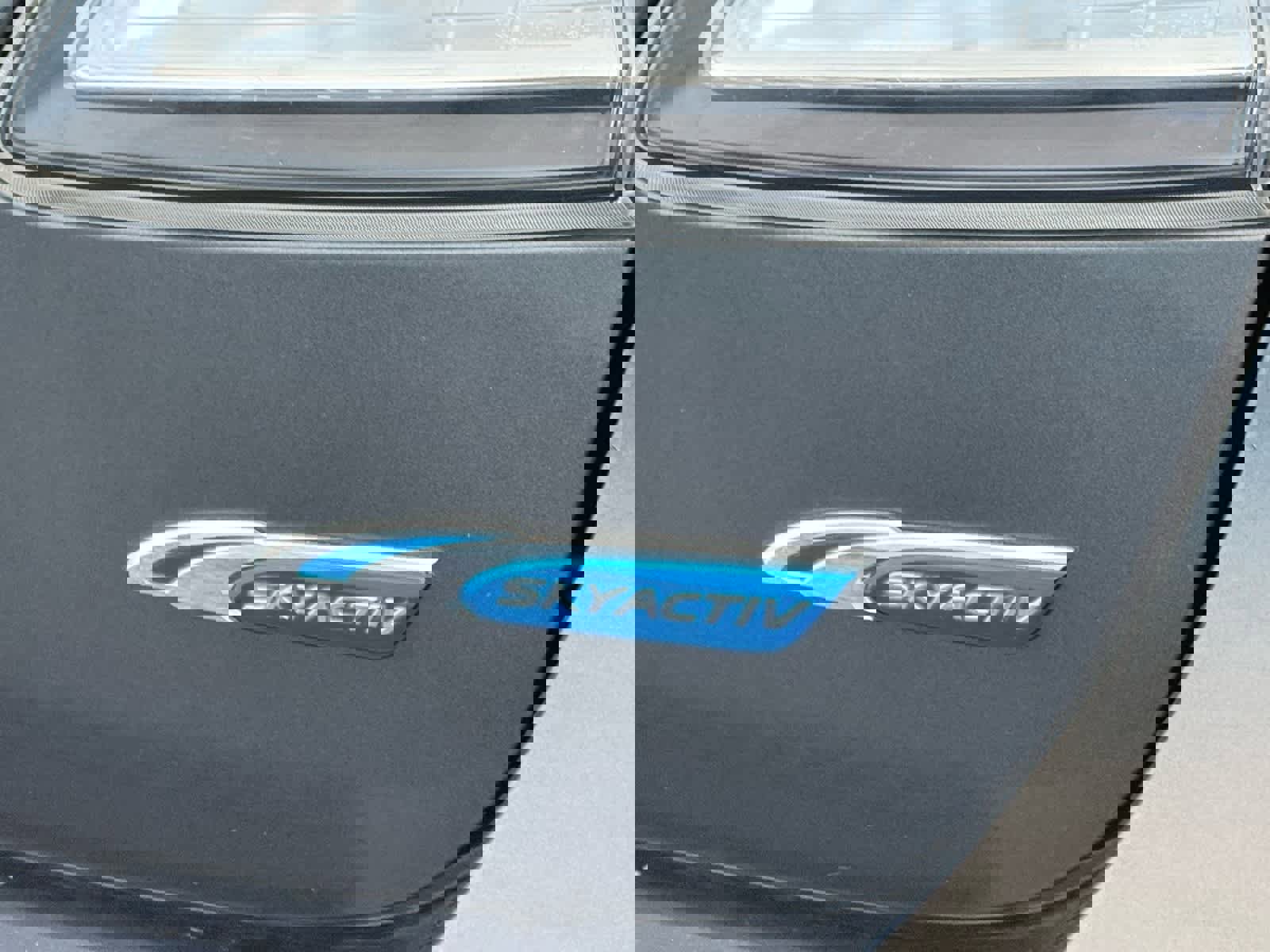 Used 2012 MAZDA MAZDA3 i Touring image 17