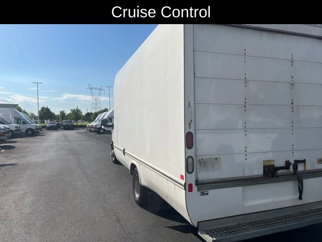 Used 2015 Chevrolet Express 3500 Extended RWD image 17