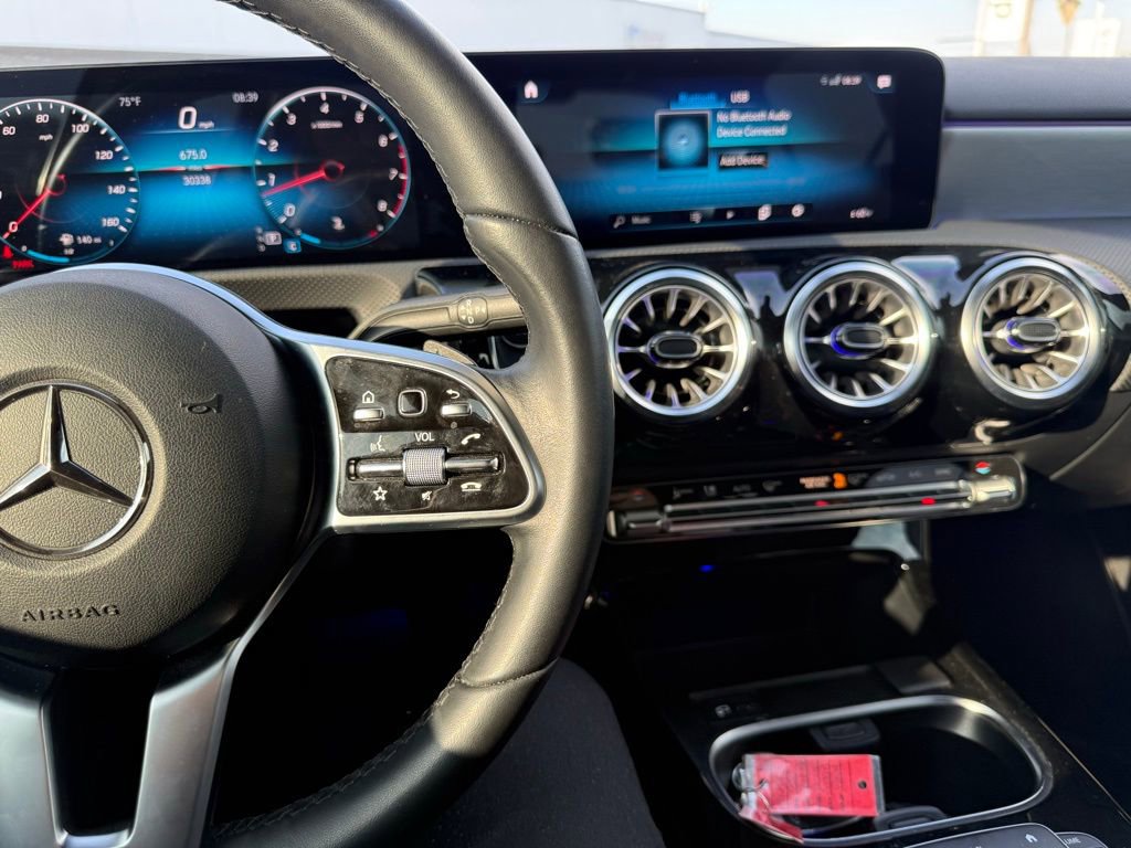 Used 2022 Mercedes-Benz A 220 image 8