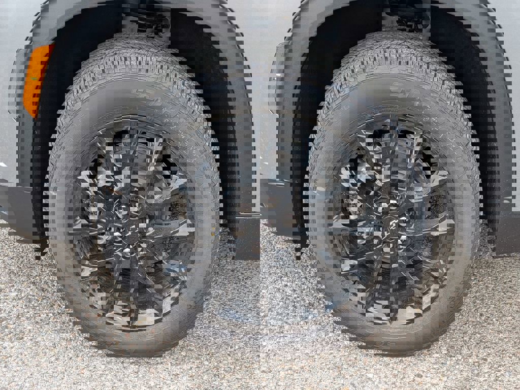 New 2026 Chevrolet Traverse LT w/ Midnight/Sport Edition image 32