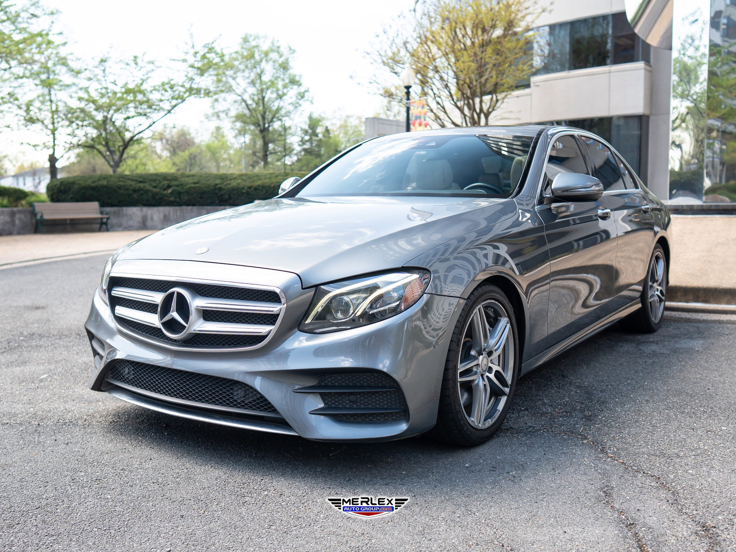 Used 2017 Mercedes-Benz E 300 image 3