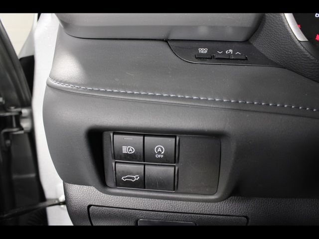 Used 2023 Toyota Highlander XSE AWD/4WD image 19