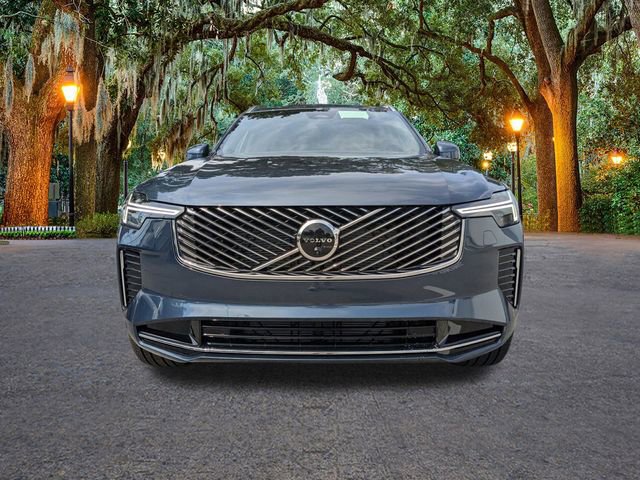 New 2026 Volvo XC90 B6 Plus w/ Protection Package Premier image 9