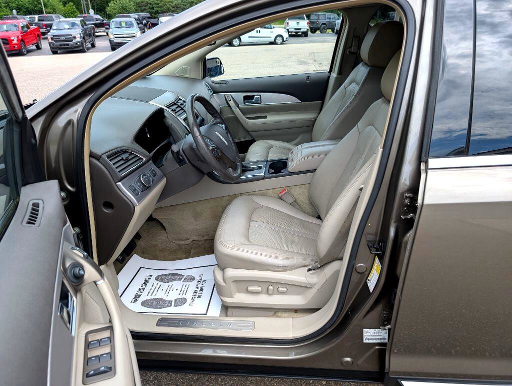 Used 2012 Lincoln MKX AWD image 10