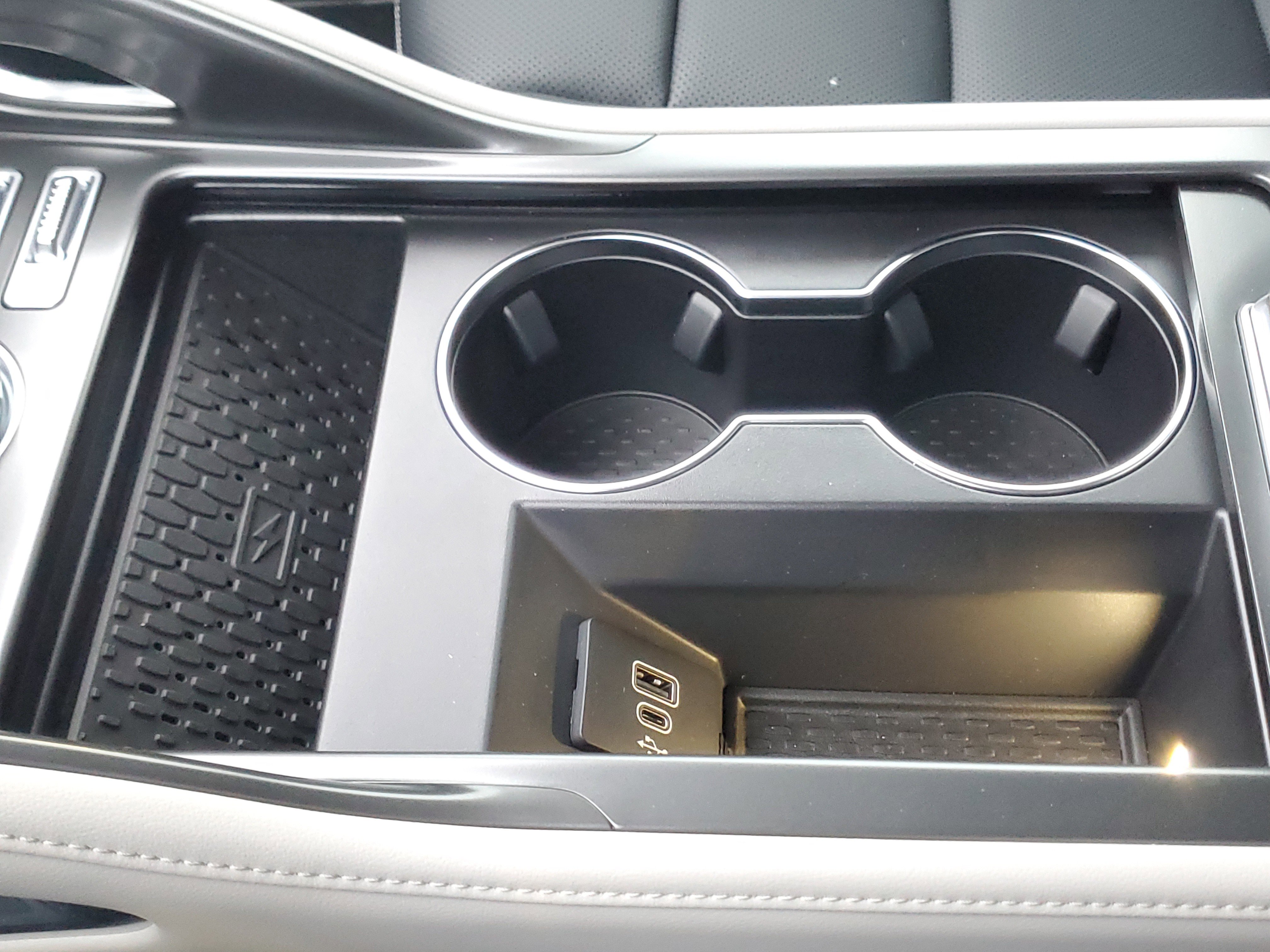 New 2025 Lincoln Nautilus Premier image 26