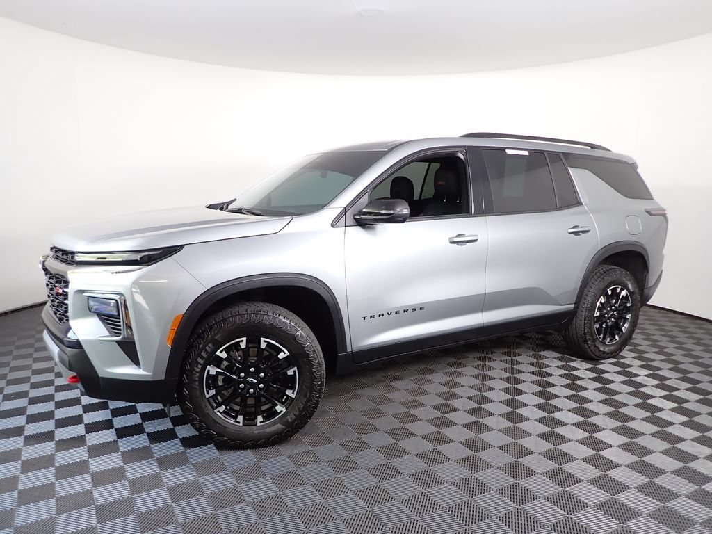 Used 2025 Chevrolet Traverse Z71 AWD/4WD image 11