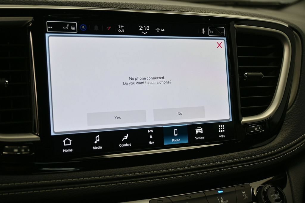 New 2027 Chrysler Pacifica Limited FWD image 24