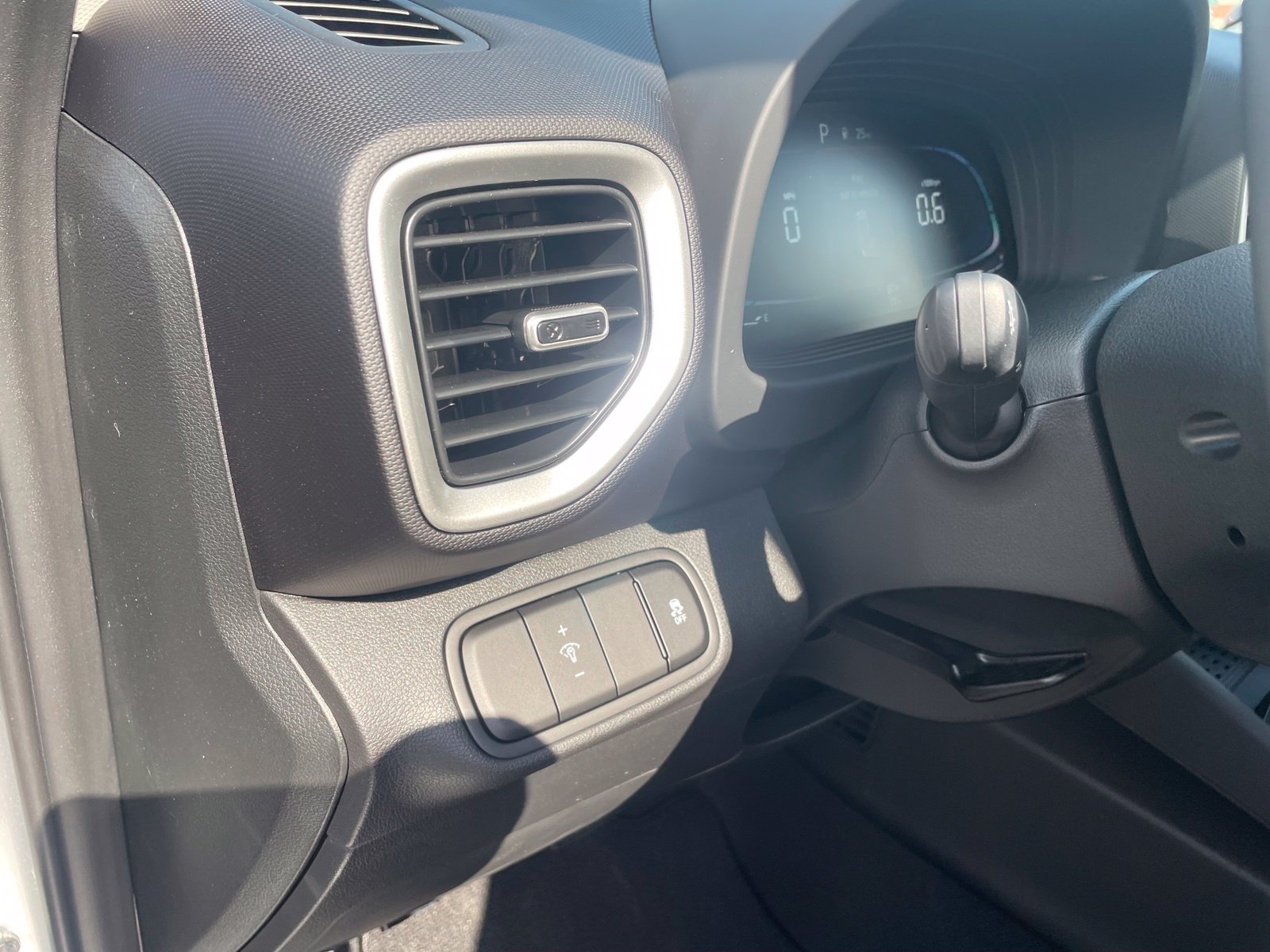 New 2026 Hyundai Venue SEL FWD image 14