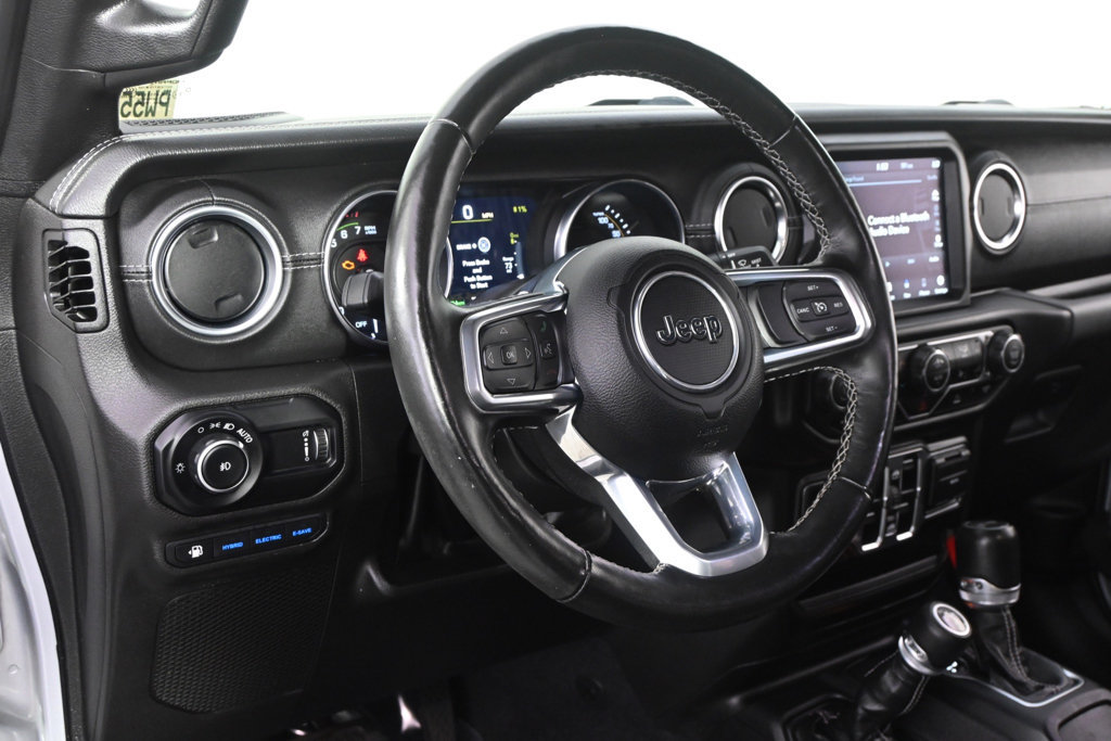 Used 2023 Jeep Wrangler Unlimited Sahara w/ Cold Weather Group AWD/4WD image 12
