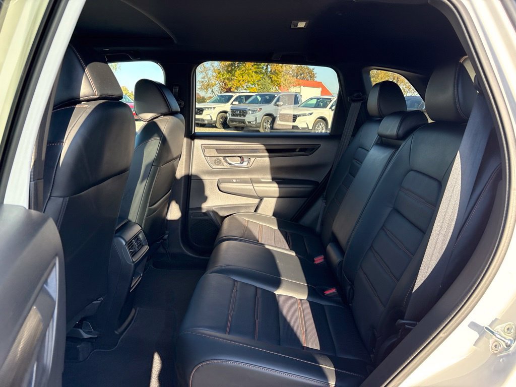 Used 2025 Honda CR-V Sport-L image 16