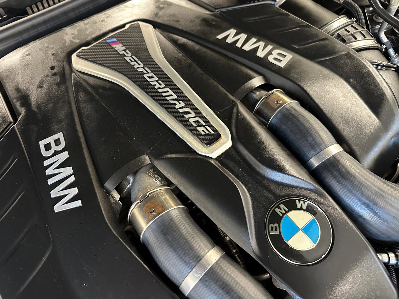 Used 2018 BMW M550i xDrive AWD/4WD image 58