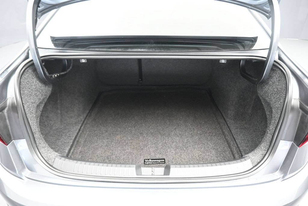 Used 2020 Volkswagen Jetta SEL Premium FWD image 44