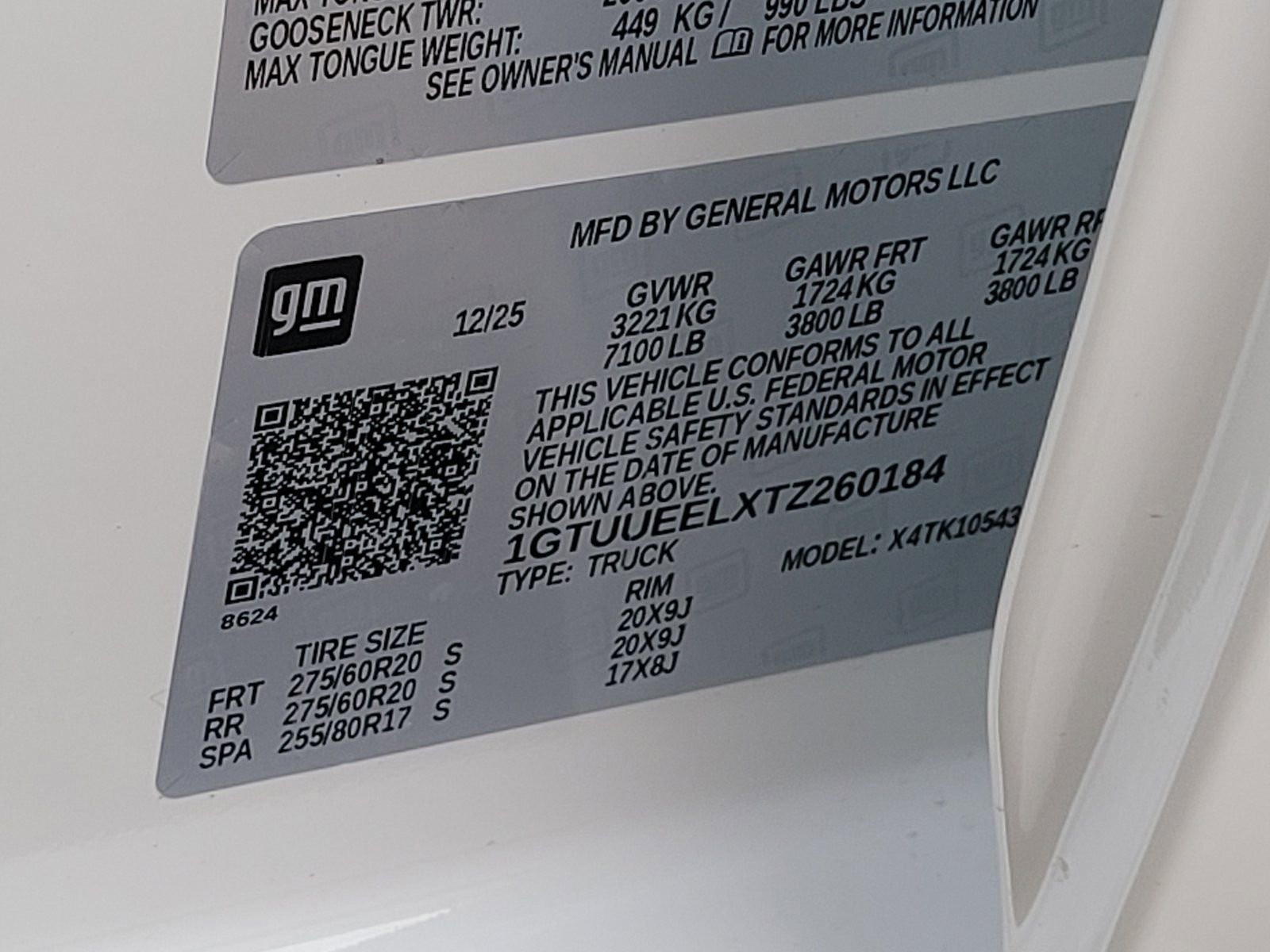 New 2026 GMC Sierra 1500 AT4 w/ AT4 Premium Package image 13