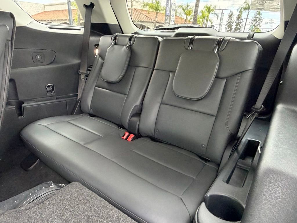 New 2026 Ford Explorer Active w/ Active Comfort Package RWD image 29