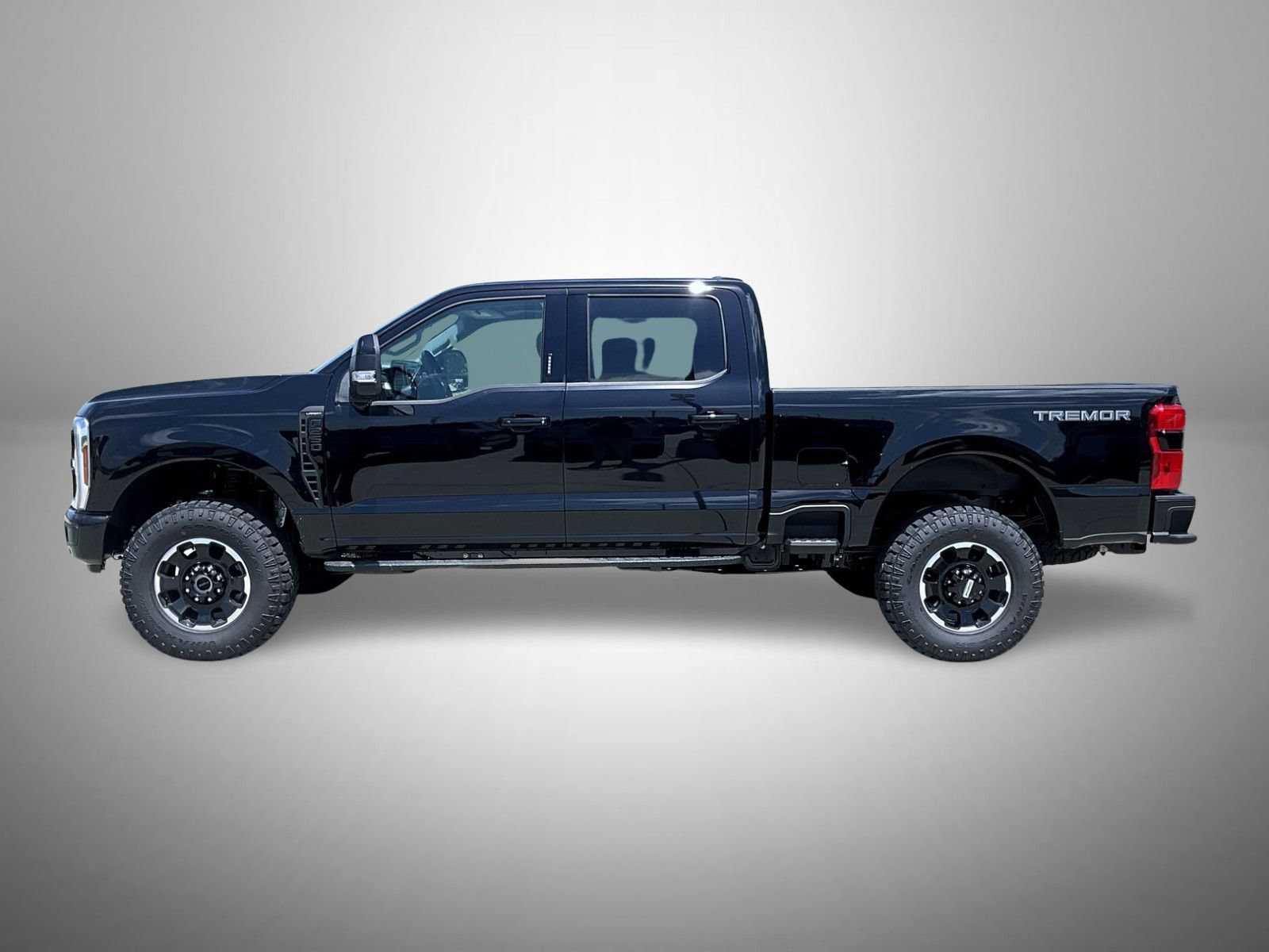 New 2026 Ford F250 Lariat w/ Tremor Off-Road Package AWD/4WD image 8