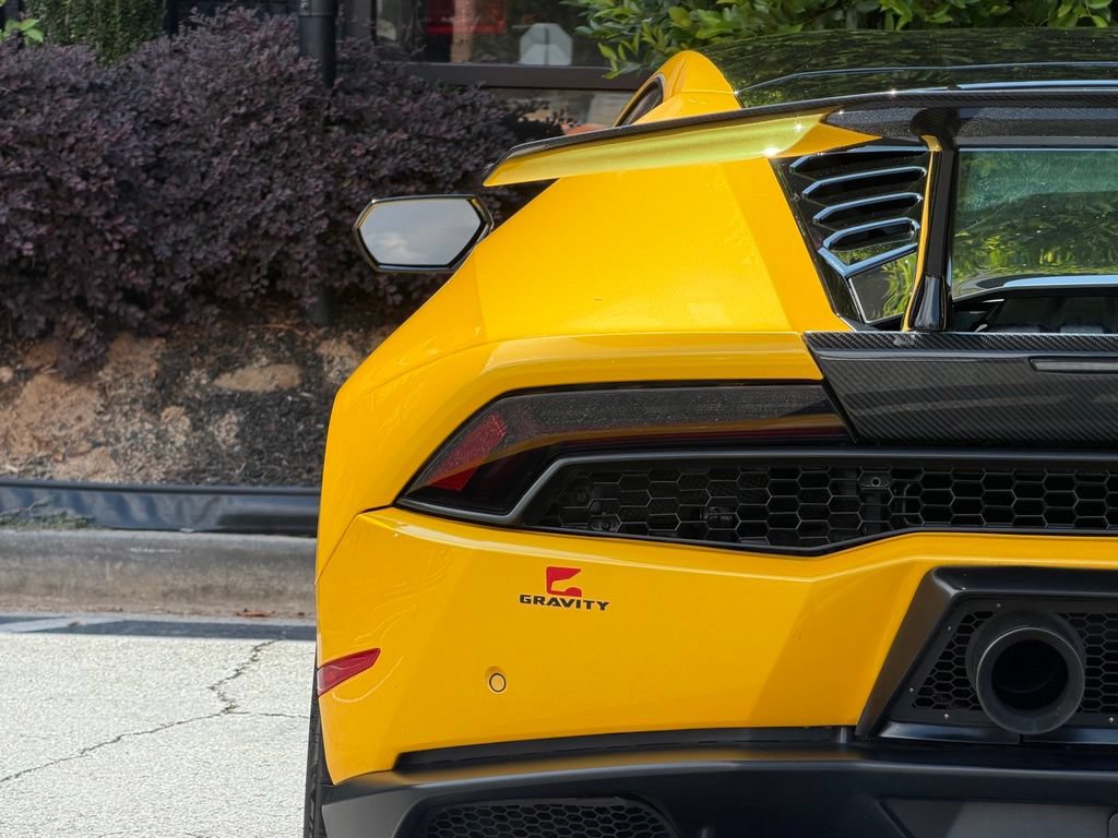 Used 2015 Lamborghini Huracan LP 610-4 AWD/4WD image 15