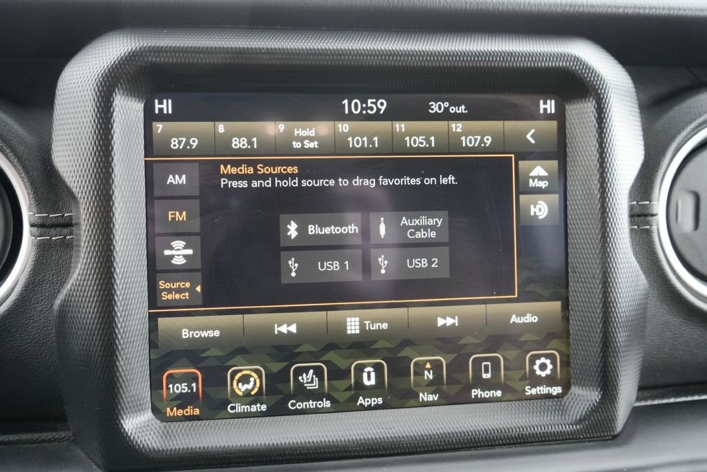 Used 2023 Jeep Wrangler Unlimited Sahara w/ Cold Weather Group image 33