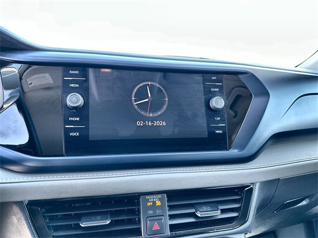 Used 2024 Volkswagen Taos SE image 12