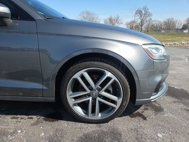 Used 2020 Audi A3 2.0T Premium Plus w/ Premium Plus Package FWD image 4