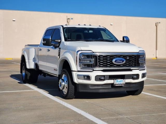 Used 2024 Ford F450 Limited w/ FX4 Off-Road Package AWD/4WD image 3
