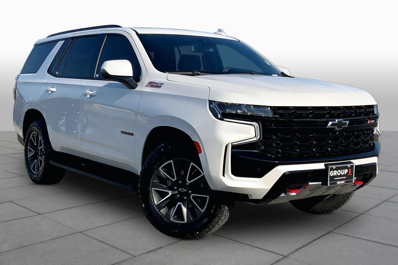Used 2023 Chevrolet Tahoe Z71 w/ Luxury Package AWD/4WD image 3