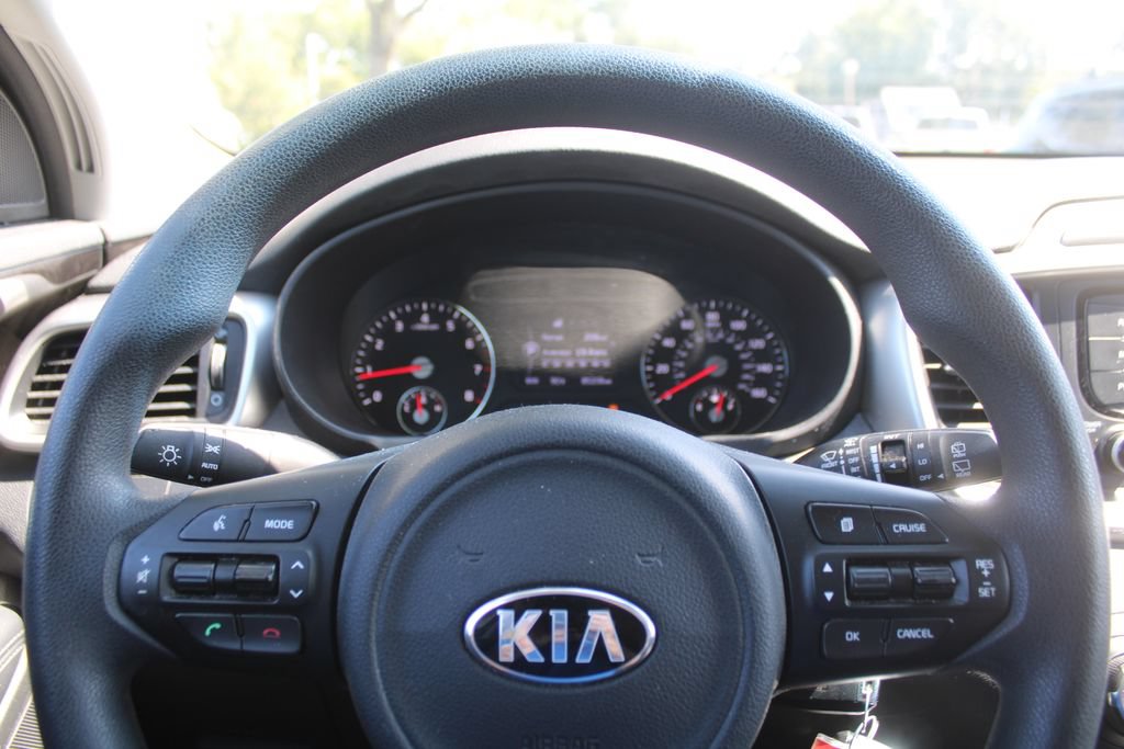 Used 2017 Kia Sorento LX FWD image 25