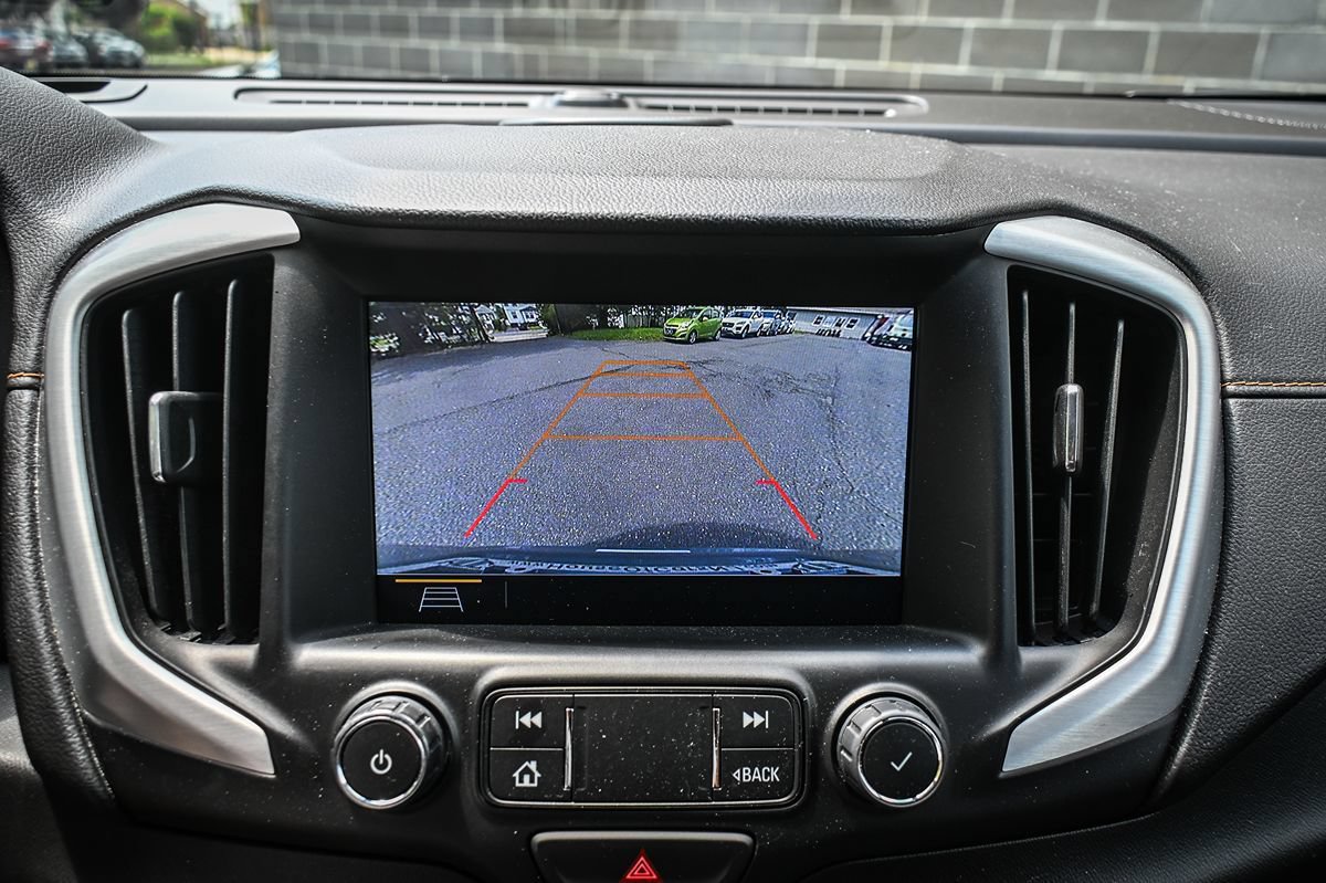 Used 2020 GMC Terrain SLT w/ Preferred Package AWD/4WD image 10