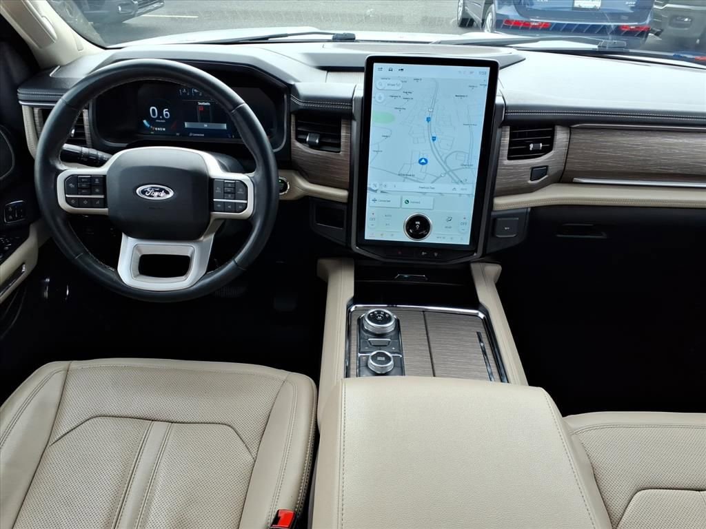 Used 2022 Ford Expedition Max Limited AWD/4WD image 15